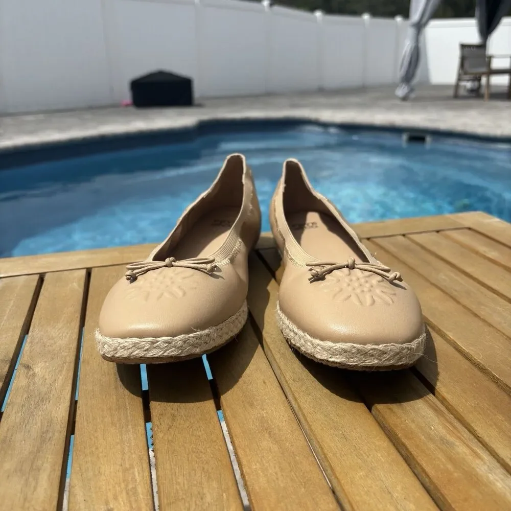 Frye and Co Willow‎ Ballet Flats Women's 10 M Tan Espadrilles Slip On